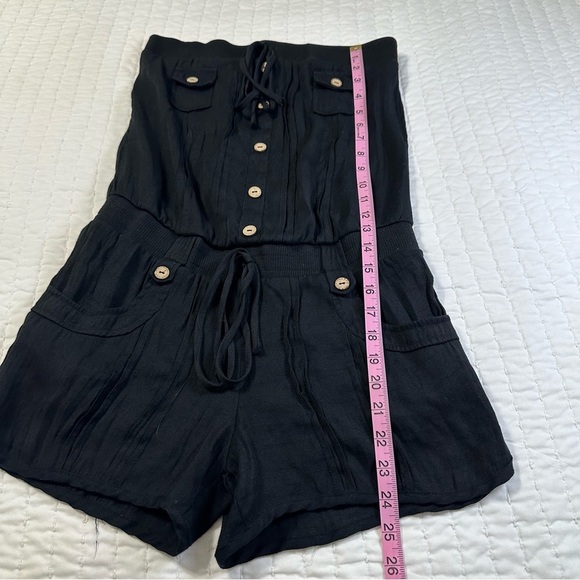 Rhapsody Neutral Black Sleeveless Romper with pockets - Picture 2 of 11